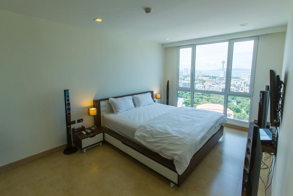The Cliff Residence Condo Pattaya Δωμάτιο φωτογραφία