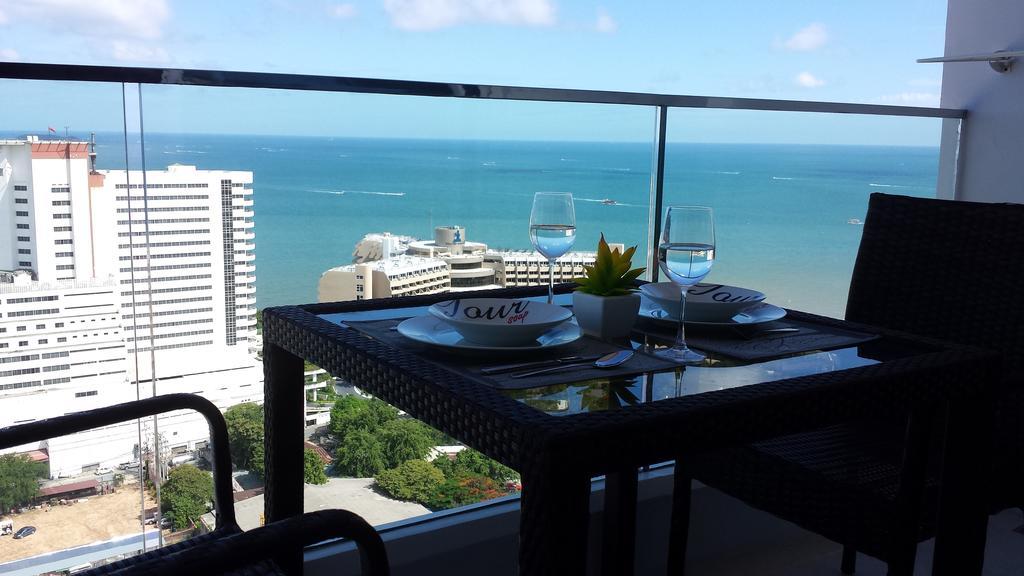 The Cliff Residence Condo Pattaya Δωμάτιο φωτογραφία