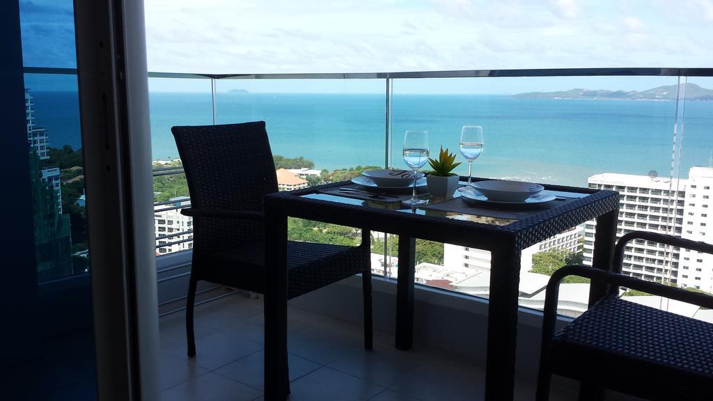 The Cliff Residence Condo Pattaya Δωμάτιο φωτογραφία