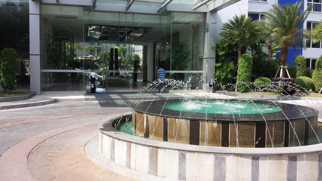 The Cliff Residence Condo Pattaya Εξωτερικό φωτογραφία